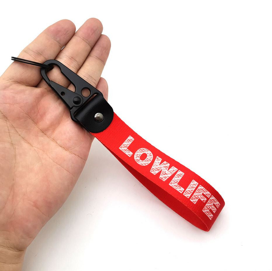 Car keychain/key ring with lanyard, car accessories, Lolita, red, suitable for Nissan .