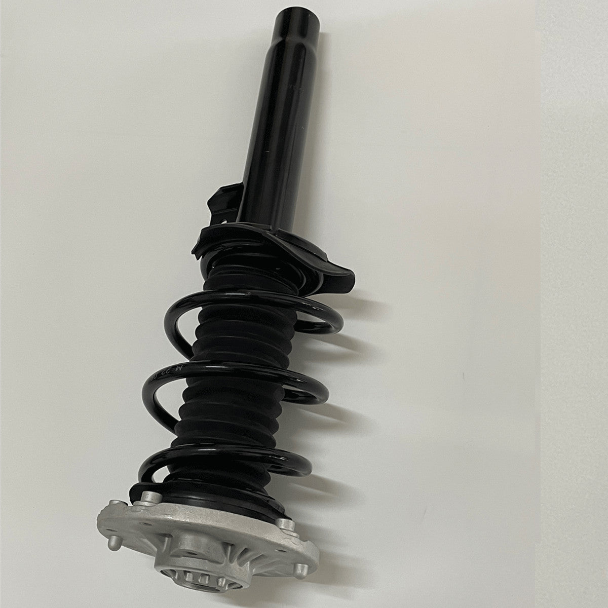 Front LH or RH Shock Strut Assembly for BMW F30 F32 F35 F36 330i RWD 2013-2016
