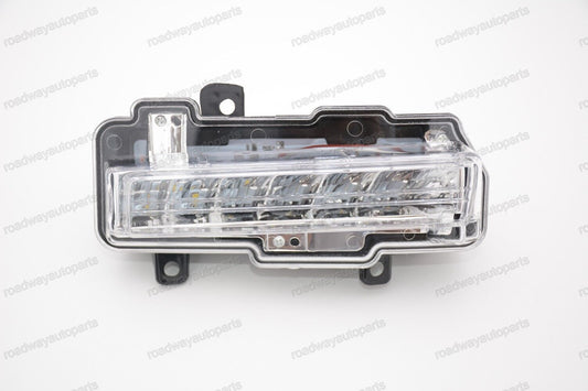 1Pcs Left LED Front Bumper Fog Light Lamp Fit for Mitsubishi Pajero 2015-2016