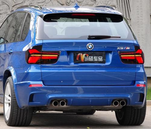 Dynamic signals for BMW X5, X5M, and E70 Smoke Black LED taillights (2007-13)