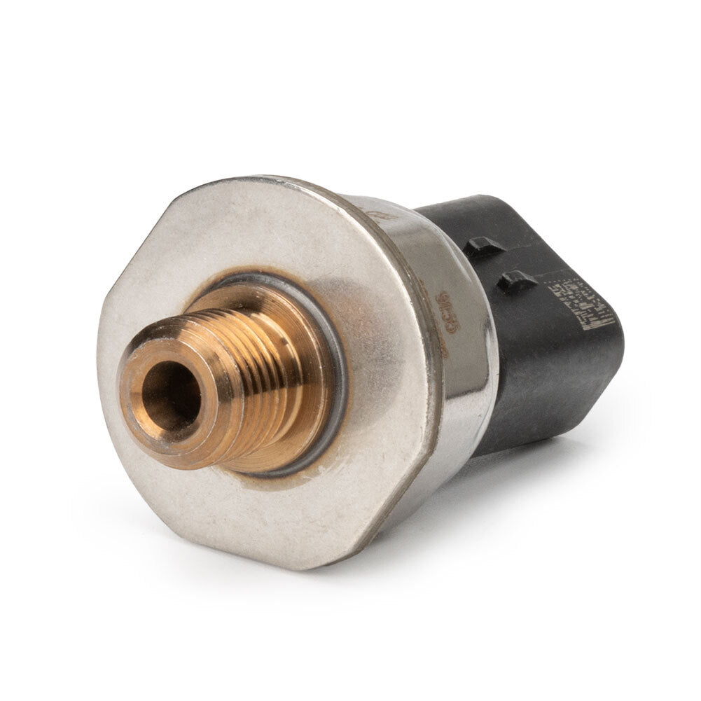 The new O2 oxygen sensor is compatible with the 2010-15 for Chevrolet Camaro 6.2L LS3 L99 12617332