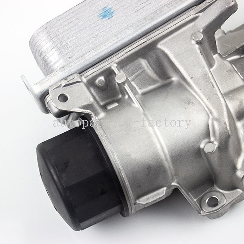 Engine Oil Cooler for Mercedes-Benz C280 C300 C350 E350 GLK350 ML350 SLK350 M272