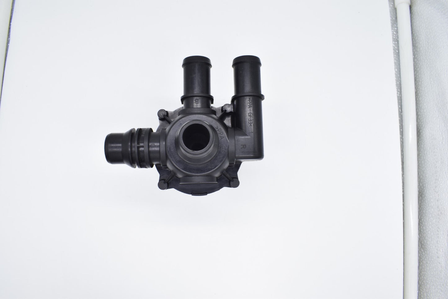 OEM Heater Hose Cooling Coolant Shut off Valve 22987494 for Cadillac for Chevrolet