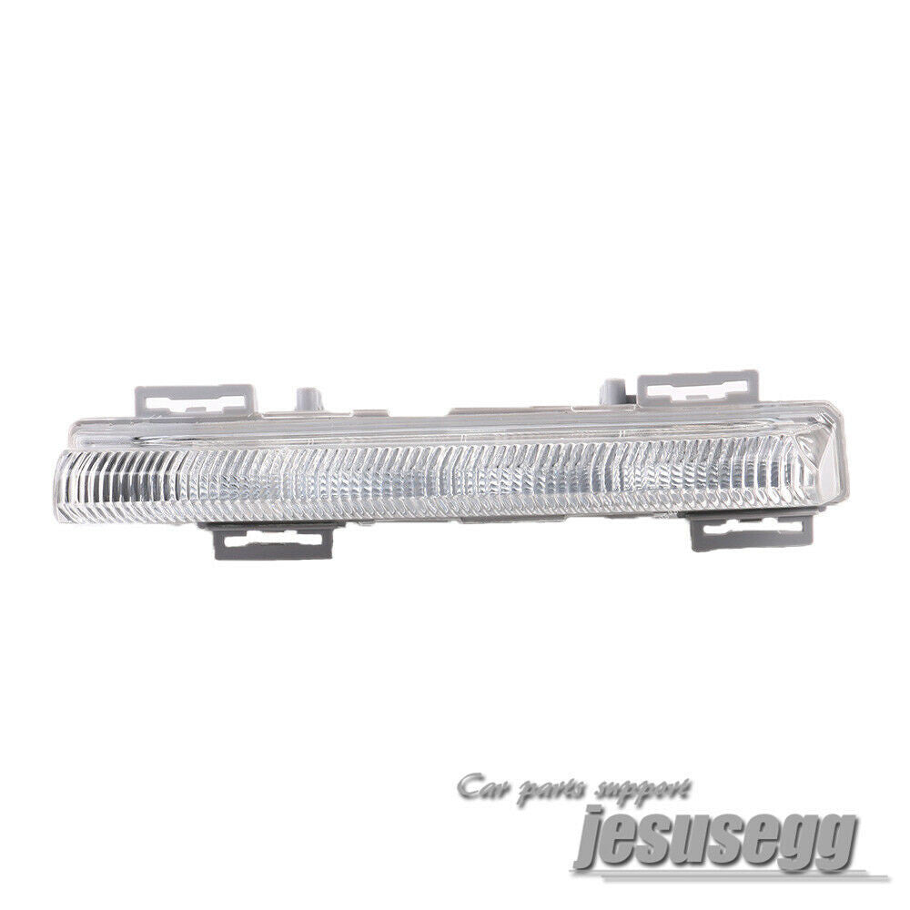 Front Left Fog Light Lamp 2049068900 for Benz W204 W212 C200 C250 C280 C350