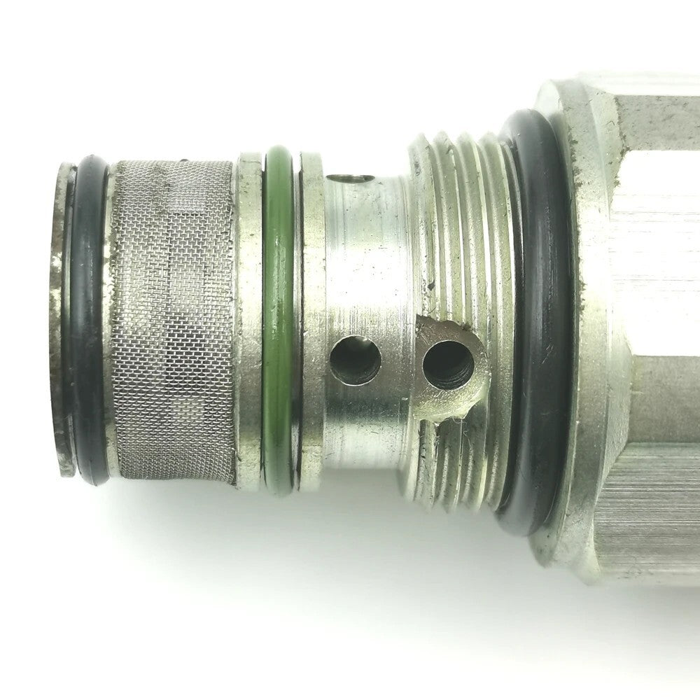 Solenoid valve RE183407 is suitable for 7130, 7185J, 7195J, 7200R, 7205J, 7210J, 7210R