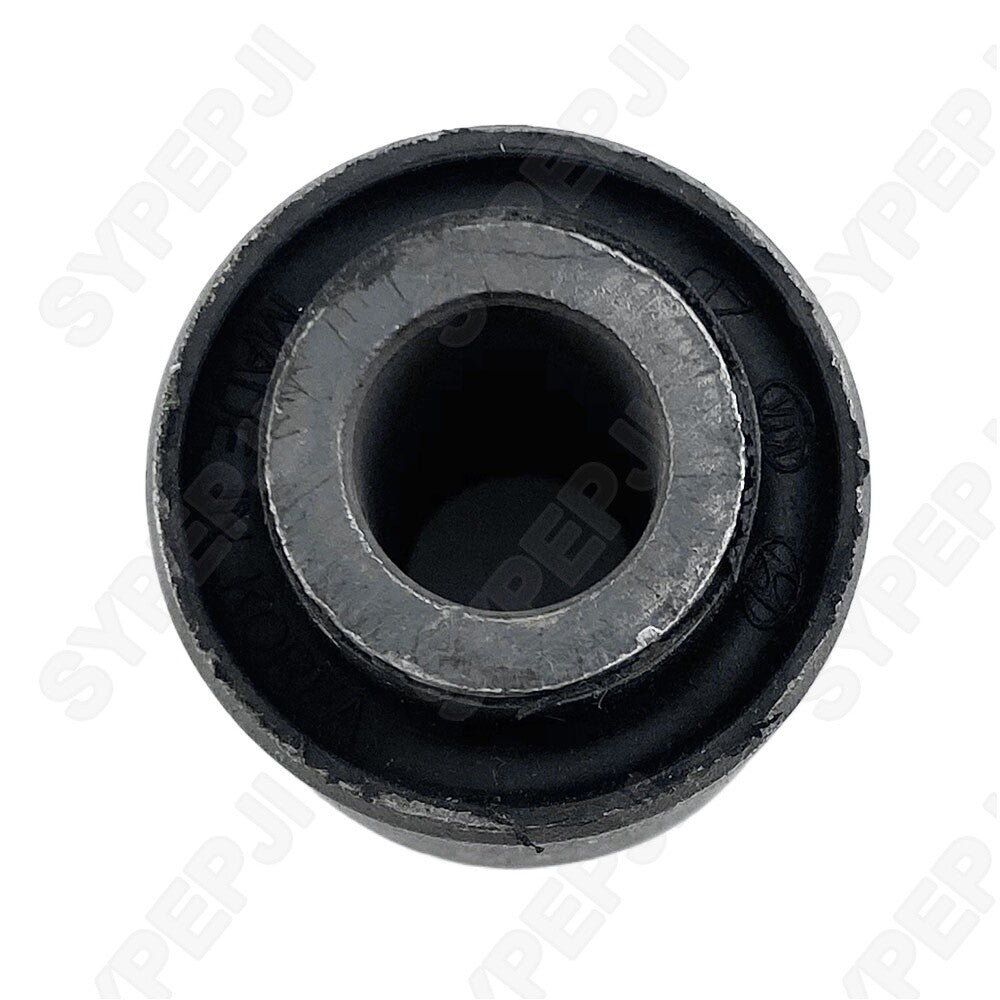 2 rear arm bushings, 551182B000, for Hyundai Santa Fe Veracruz and for Kia Sorento.