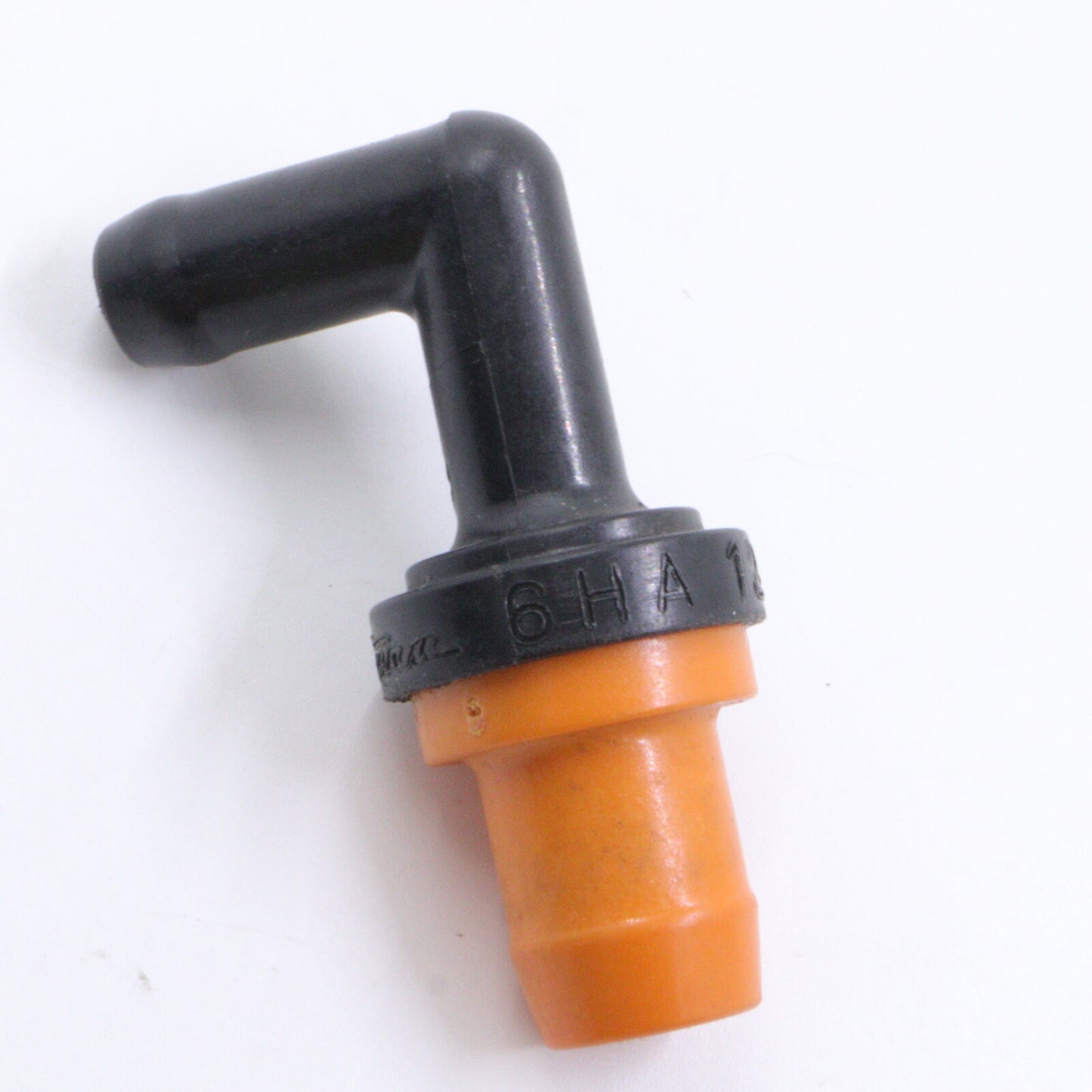 and new 12204-40040 1220440040 PCV positive crankcase ventilation valve