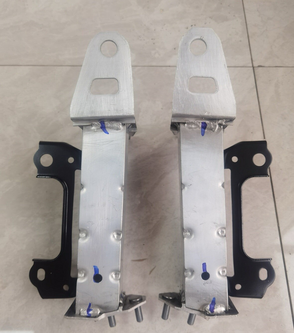 Front Right Bumper Extension 52102-0R030 / 52102-0R040 for 2019-2024 for Toyota RAV4