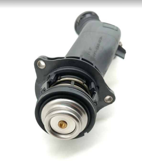 2782000815 Engine coolant thermostat housing suitable for Mercedes-Benz CL550 CLS550
