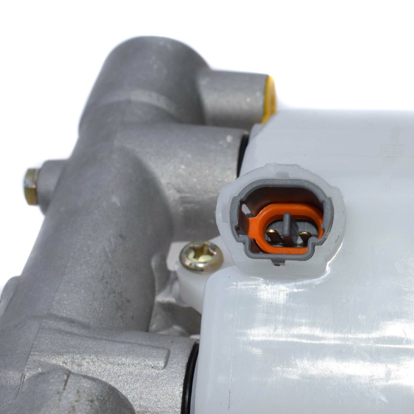 The brake master cylinder is suitable for Toyota for Corolla 1992-2002 Geo Prizm 1993-97.