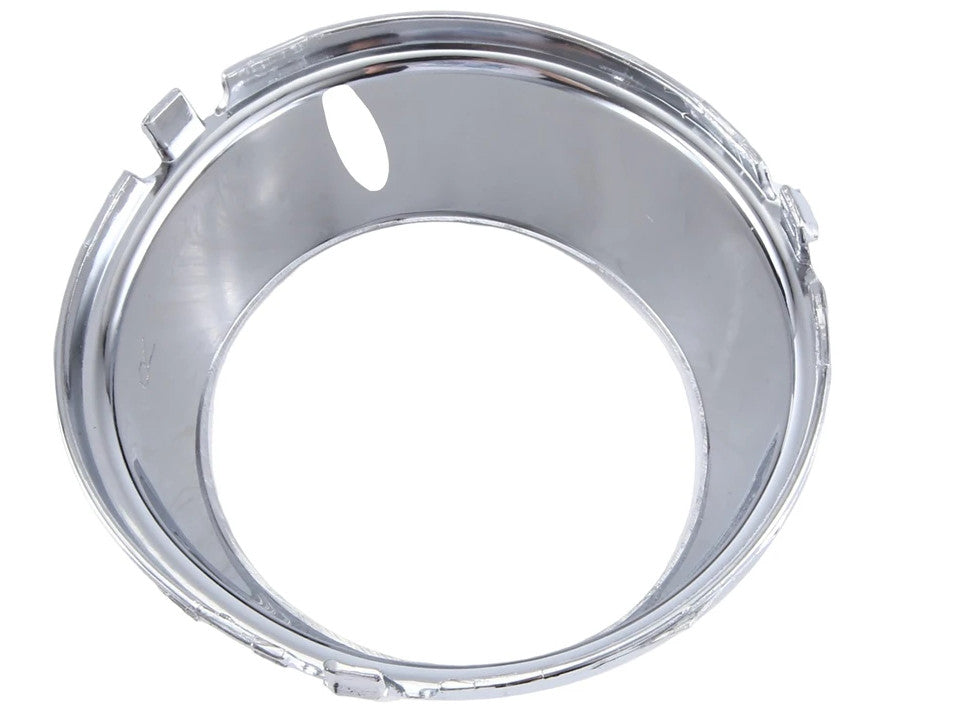 1 pair of fog light ring trim sets in silver for Mercedes-Benz C-Class W204 C63 AMG