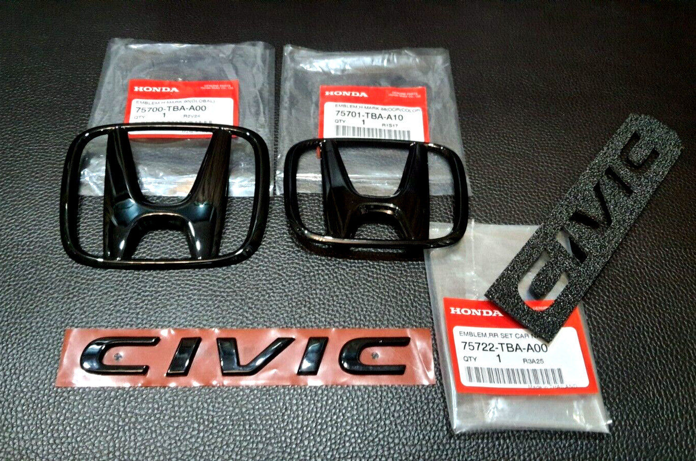 1 Double for H+CIVIC FC FK Black Glossy Logo Embroidered Badge for CIVIC FC FK 2015-2021