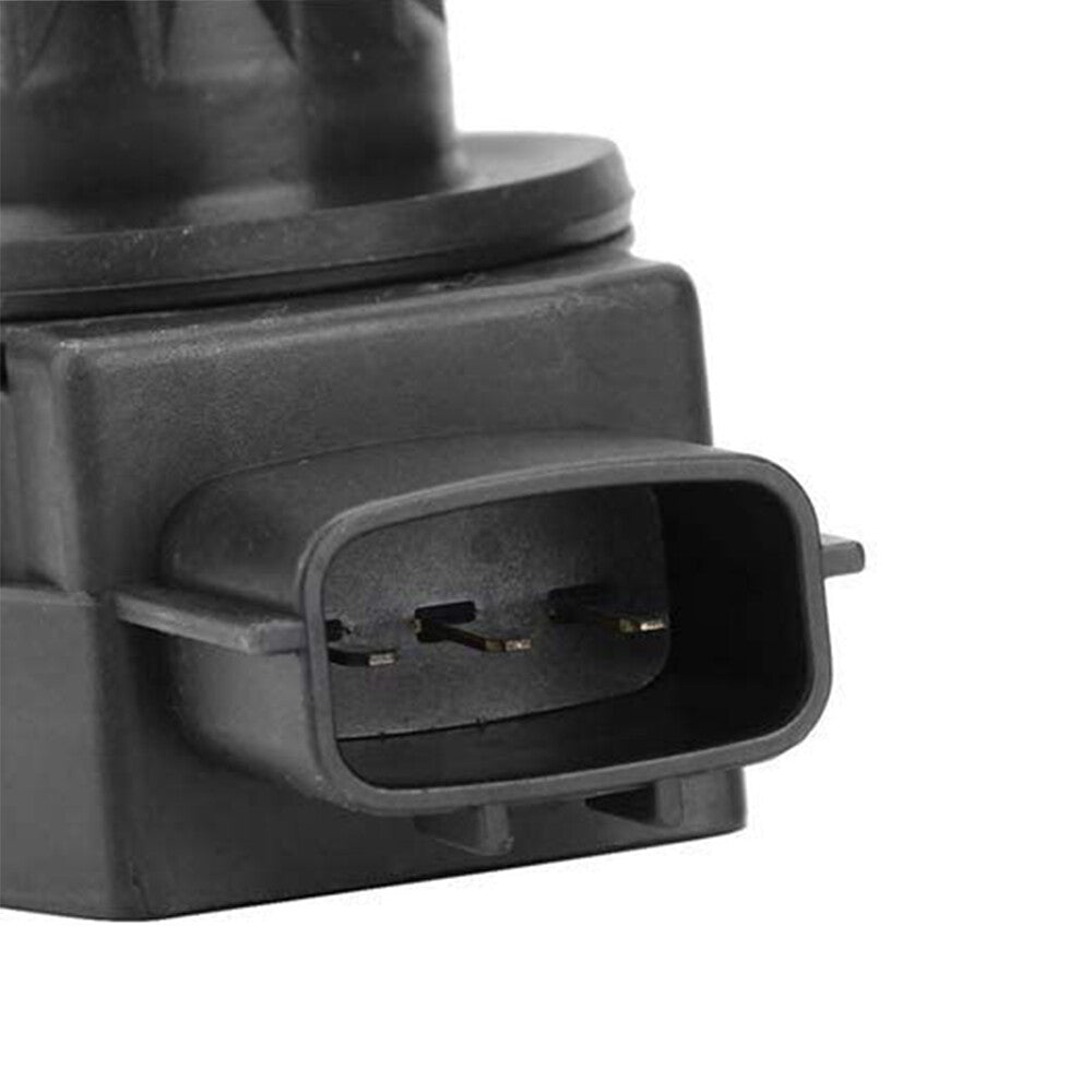 Ignition coil 22448-AX001 is suitable for Nissan Note 1.4L MICRA III 1.0L/1.2/1.4L C+C. (March)