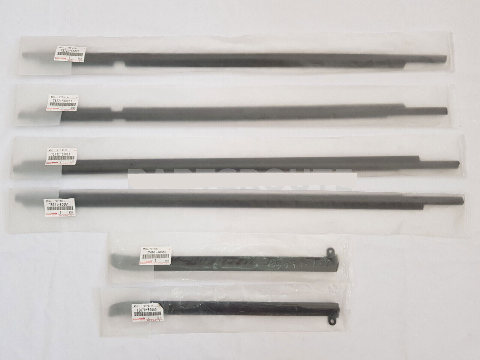 for Toyota for Land Cruiser Prado GX470 03-09 QuarterDoor Belt Moulding Black6