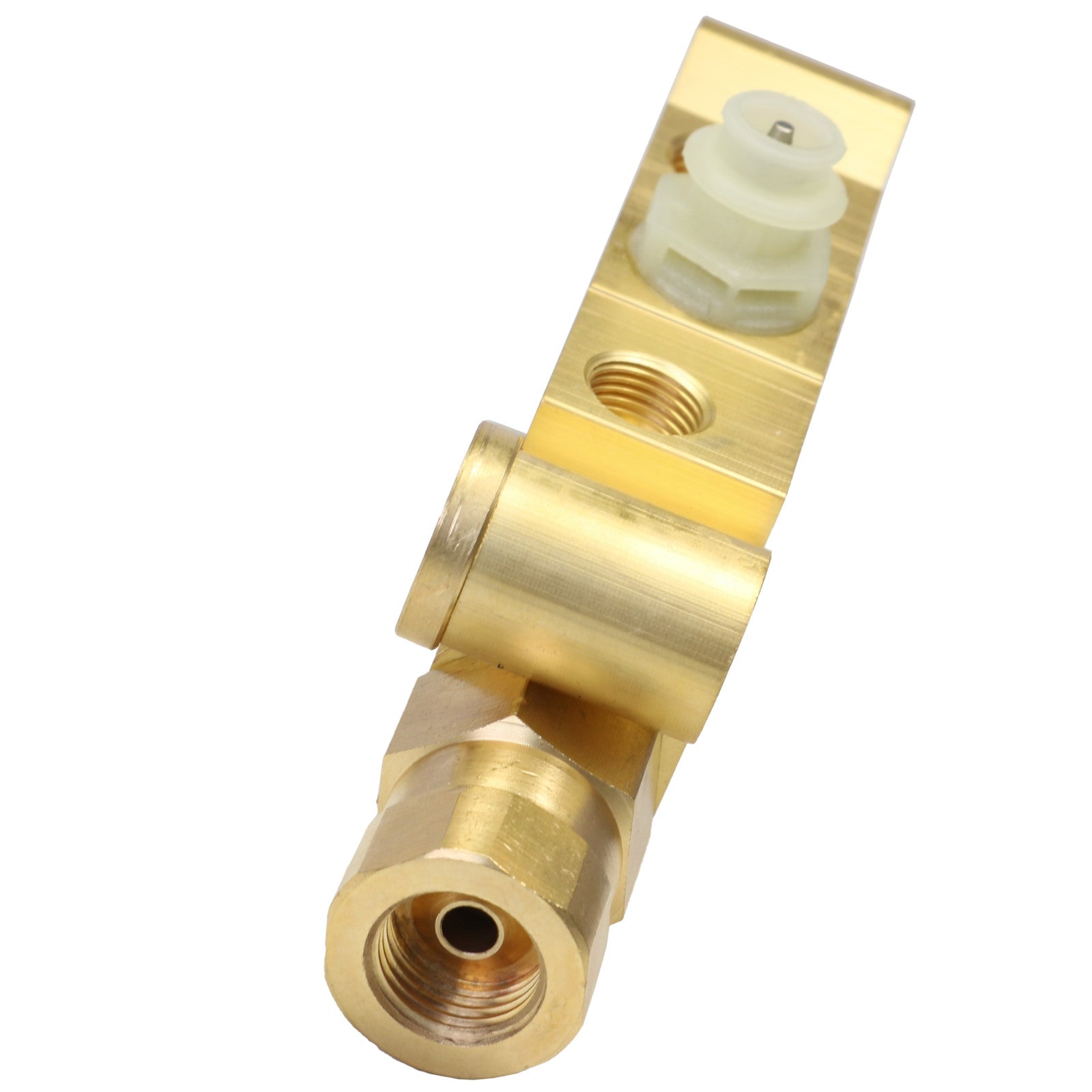 Brass truck disc/drum brakes and brass proportioning valves are suitable for General Motors for Chevrolet C10, C20, and C30 models.