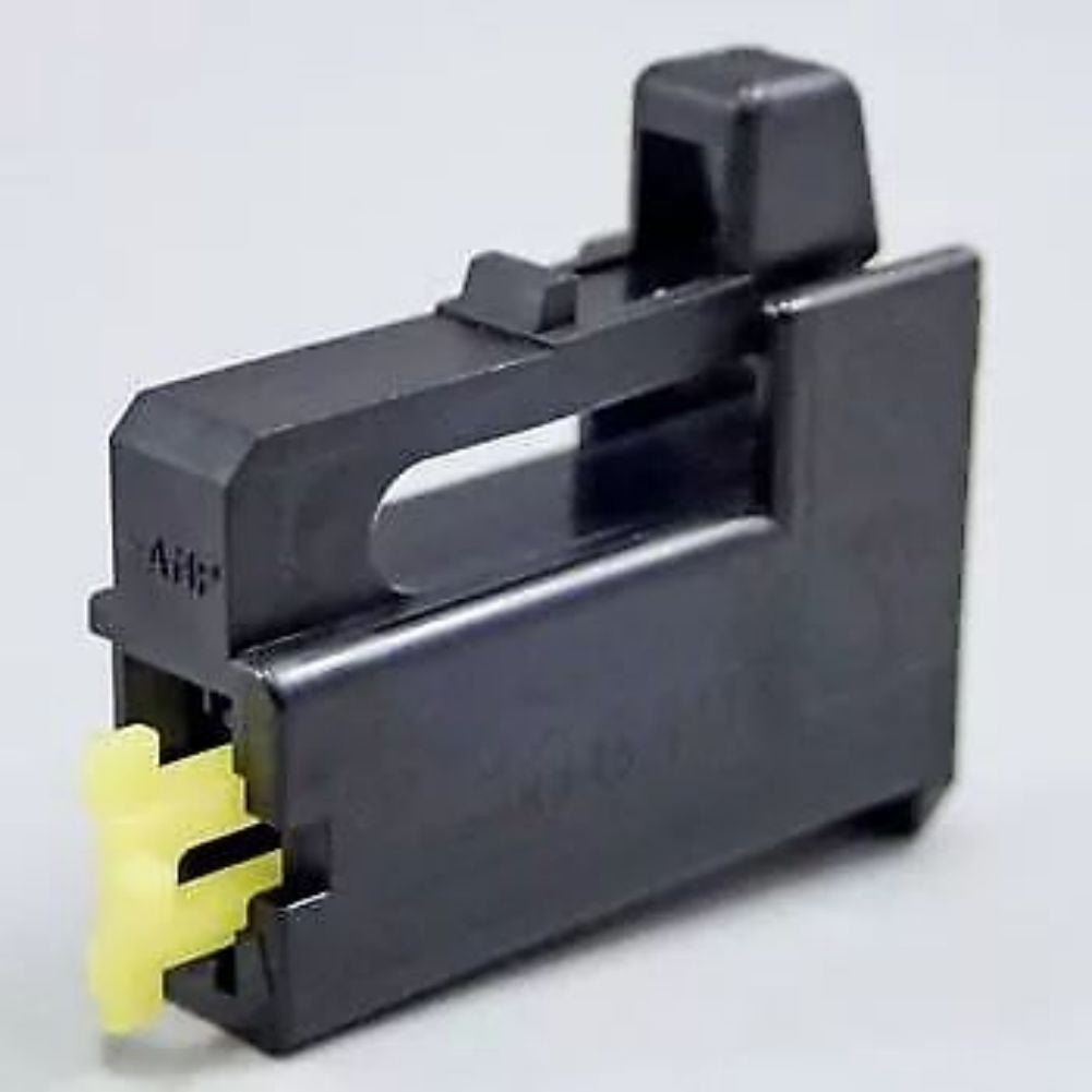 9098010619 Horn Connector for Toyota Yaris Venza Tundra Tacoma Solara for Sienna