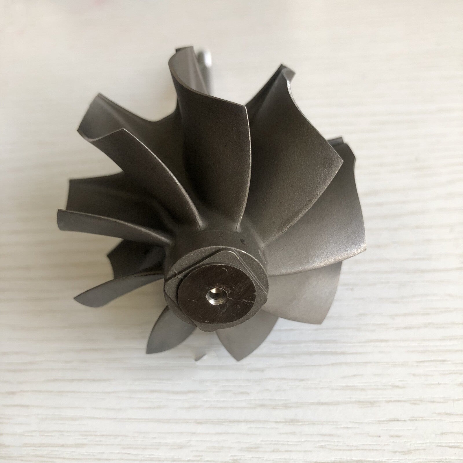 G35 Forward-curved 62.32/68 mm 9-blade ball bearing turbine shaft/turbine wheel