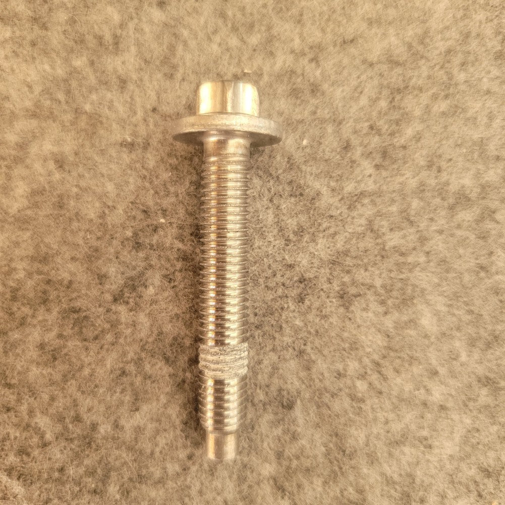 Oil pan washer bolts are suitable for BMW N55, S55, F30, F32, F10, M3, M4, 435, 335, 640, 740-.