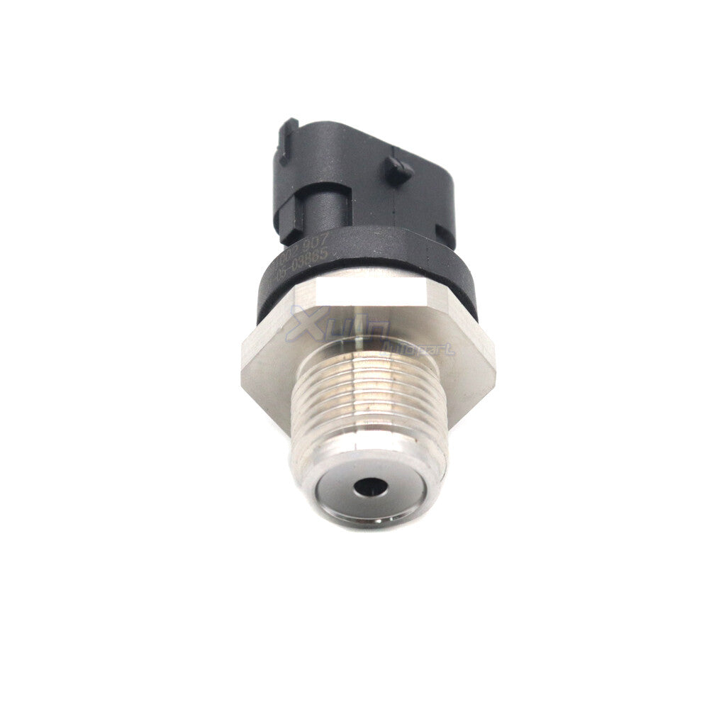 0281002907 One-piece fuel rail high-pressure regulator sensor for NISSAN NAVARA XTERRA