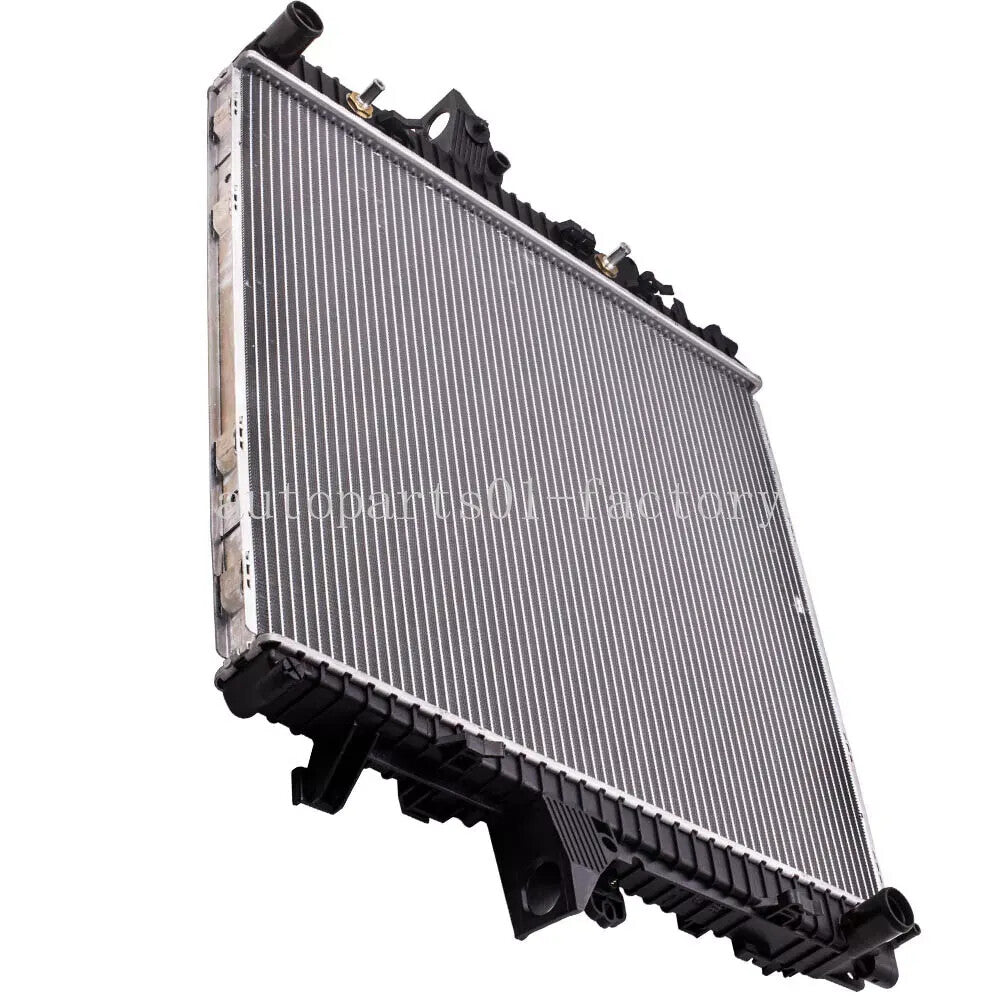 Automatic Radiator LR021777 Fit for Land Rover 05-09 LR3 06-09 for Range Rover Sport