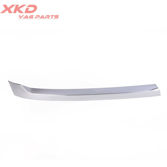 The chrome trim around the right headlight is suitable for Volkswagen Atlas 18-19 3CN941120