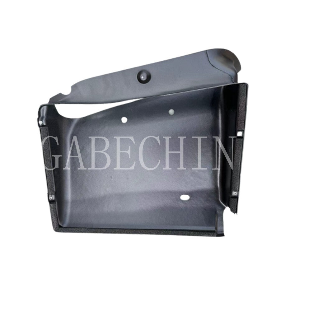 Equipment Manufacturer: 82911000- (for Ferrari 458 Italia, right lower drive radiator air pipe)