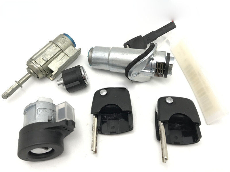 Suitable for Audi A6 C5 1999-2005 car door locks, cylinder key ignition, starter, and trunk.