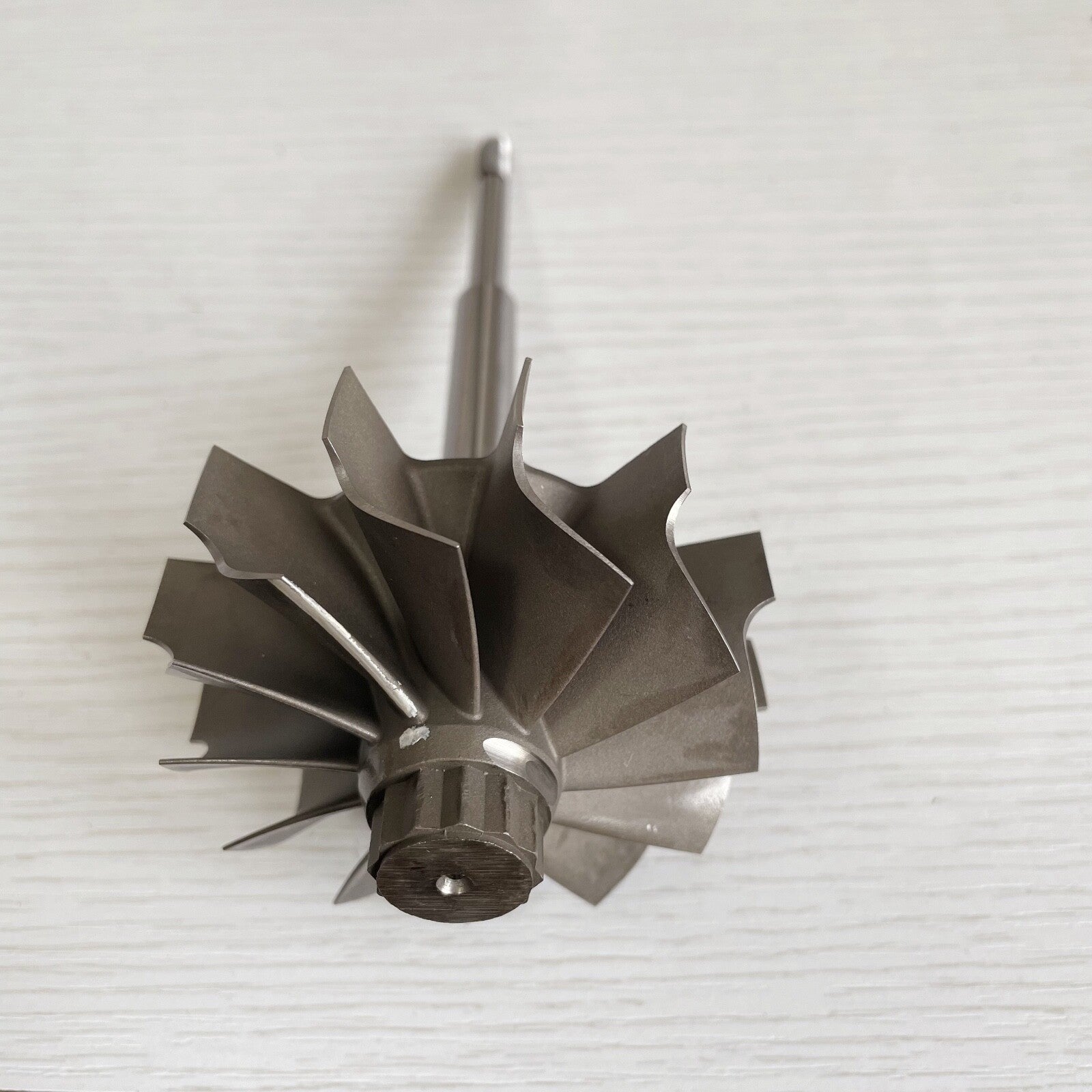 HX40 67X76mm 12-blade turbocharger wheel/turbo shaft and wheel journal bearings