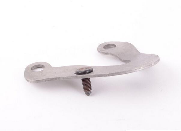 Exhaust manifold pre-converter bracket 18207610689 suitable for BMW F01, F02, X5, E70, X6, 740i