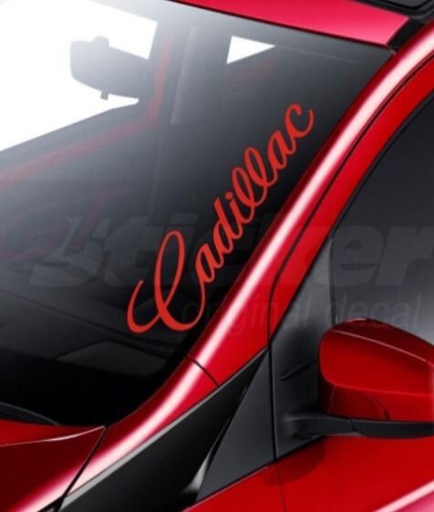 Suitable for Audi Q3 car keychains, horseshoe buckles, suede, black and red accessories.