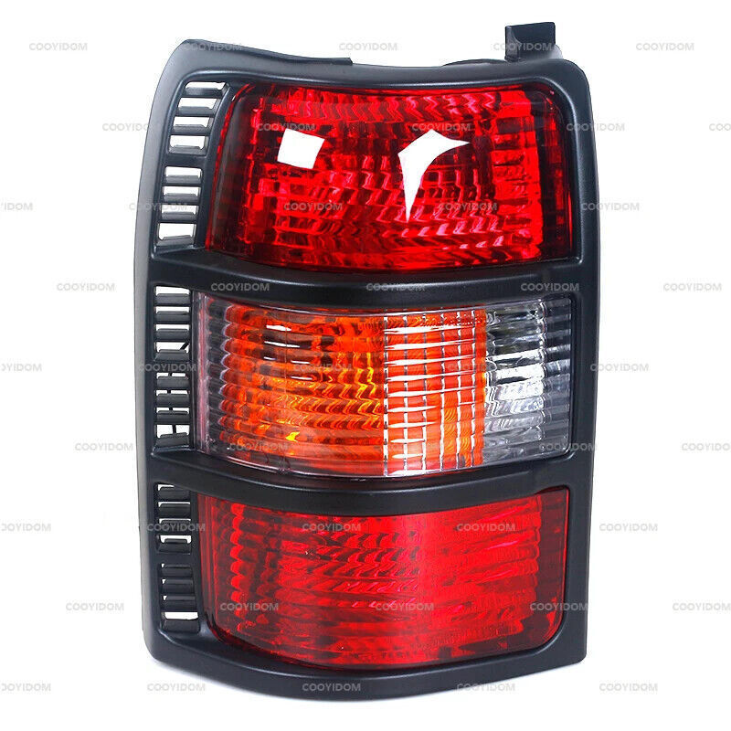 A pair of rear bumper taillights suitable for Mitsubishi Pajero V31 V32 V33 V43 1993 1994 - 1997.