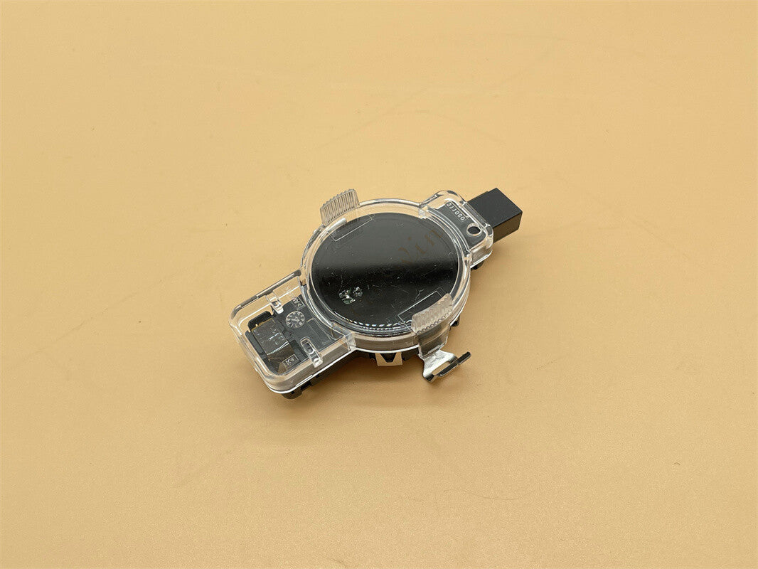 Rain and humidity sensors and automatic headlight sensors are suitable for Audi A3, A4, A5, A6, A7, for A8 , Q3, Q5, and for Golf 7.