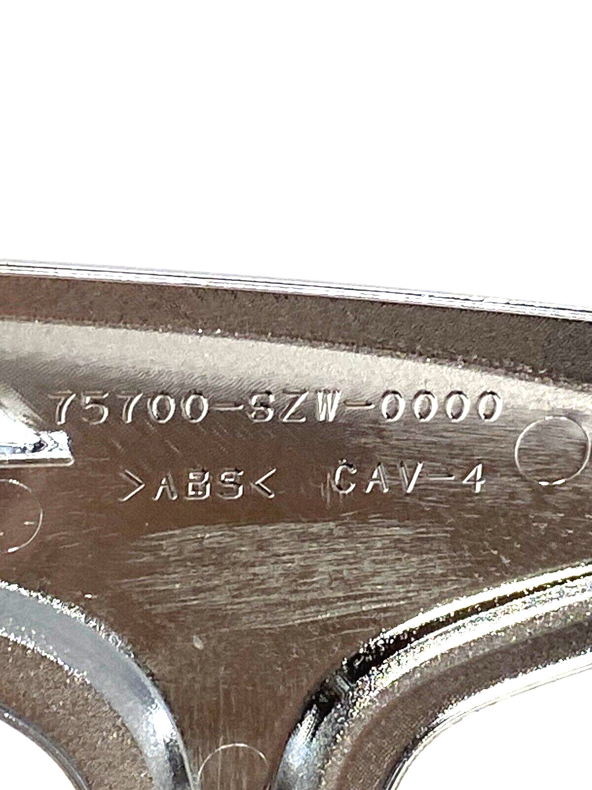 The front grille badge is applicable to for Honda Pilot 2016, 2017, and 2018 models.