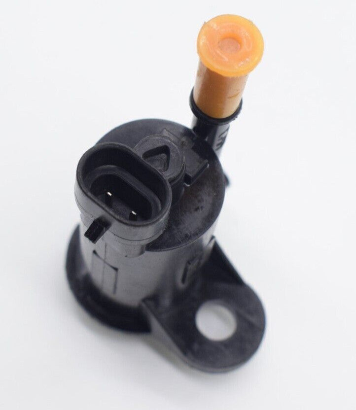 Vacuum canister purge valve 1997279, suitable for Chevrolet for GMC , for Cadillac for Hummer 1999-2004.
