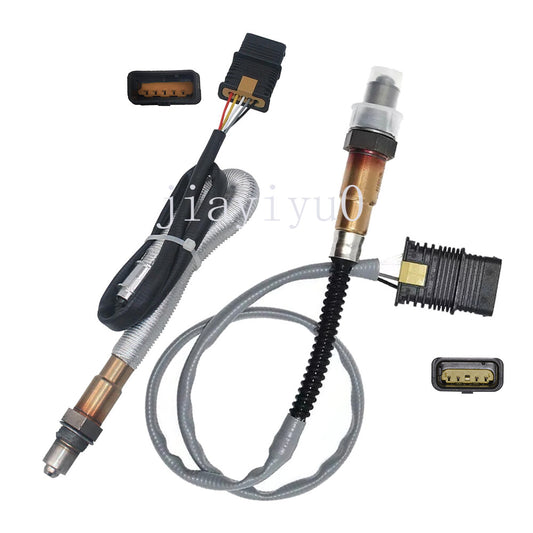 New oxygen sensor 06C906265E suitable for Audi for A4 , for A6 , for A8 , S4, S6, RS4, TT, for Volkswagen for Jetta , for Golf , and for Passat .