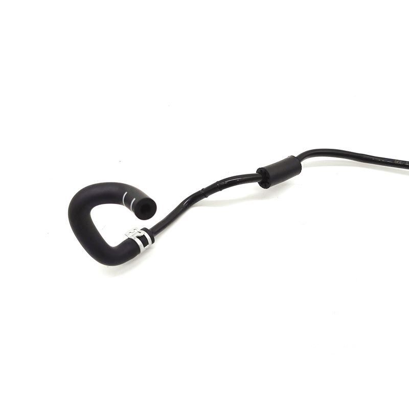 06L121081F Coolant Radiator Overflow Tank Hose Suitable for Audi A4, B9, S4, A5, S5