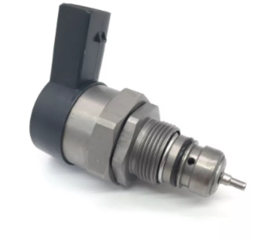 The new fuel pressure regulator is suitable for Volkswagen and for Audi . (0281006075 0281006074)