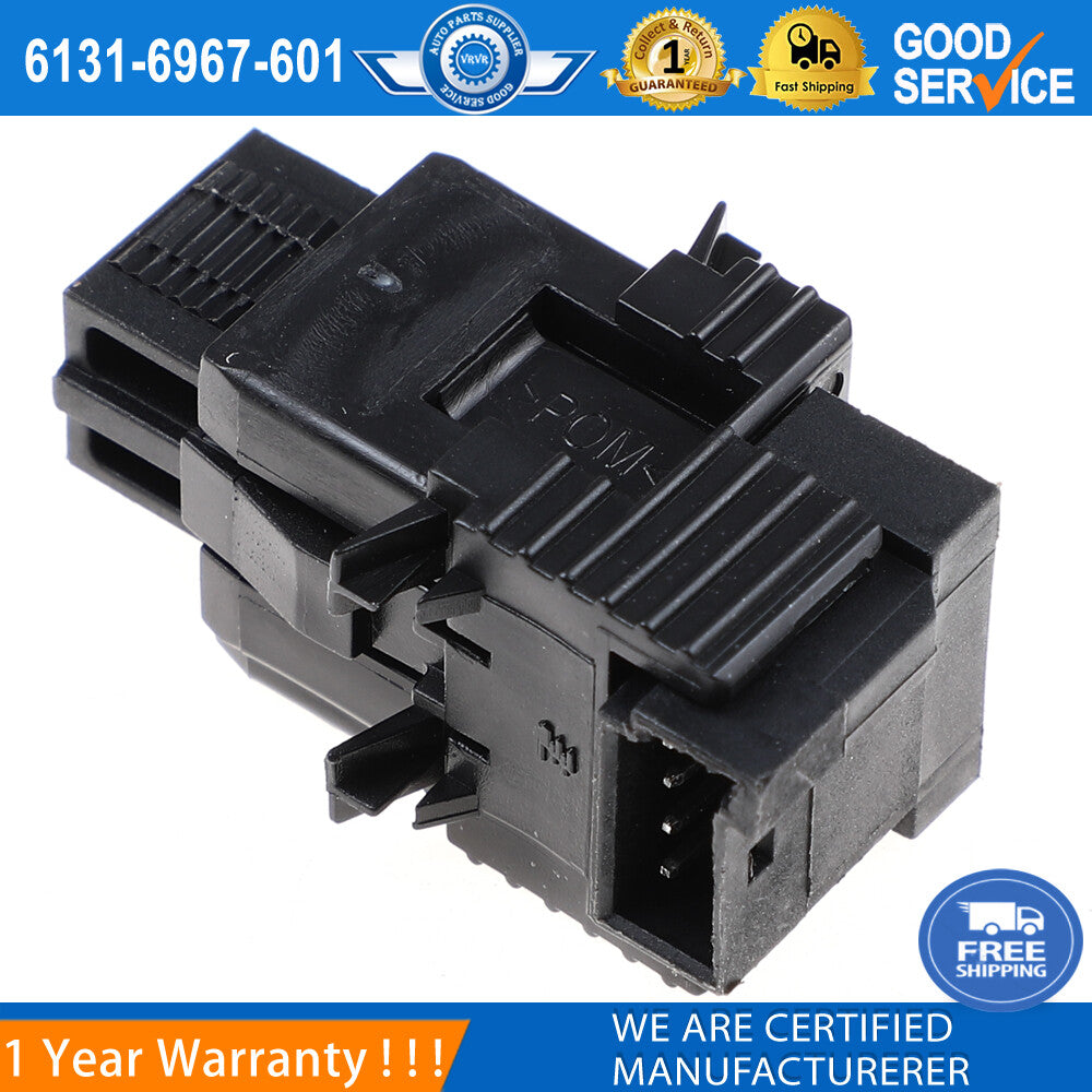 Brake light switch 61316967601 is suitable for BMW E38, E39, E46, E53, X5, E65, and E66.