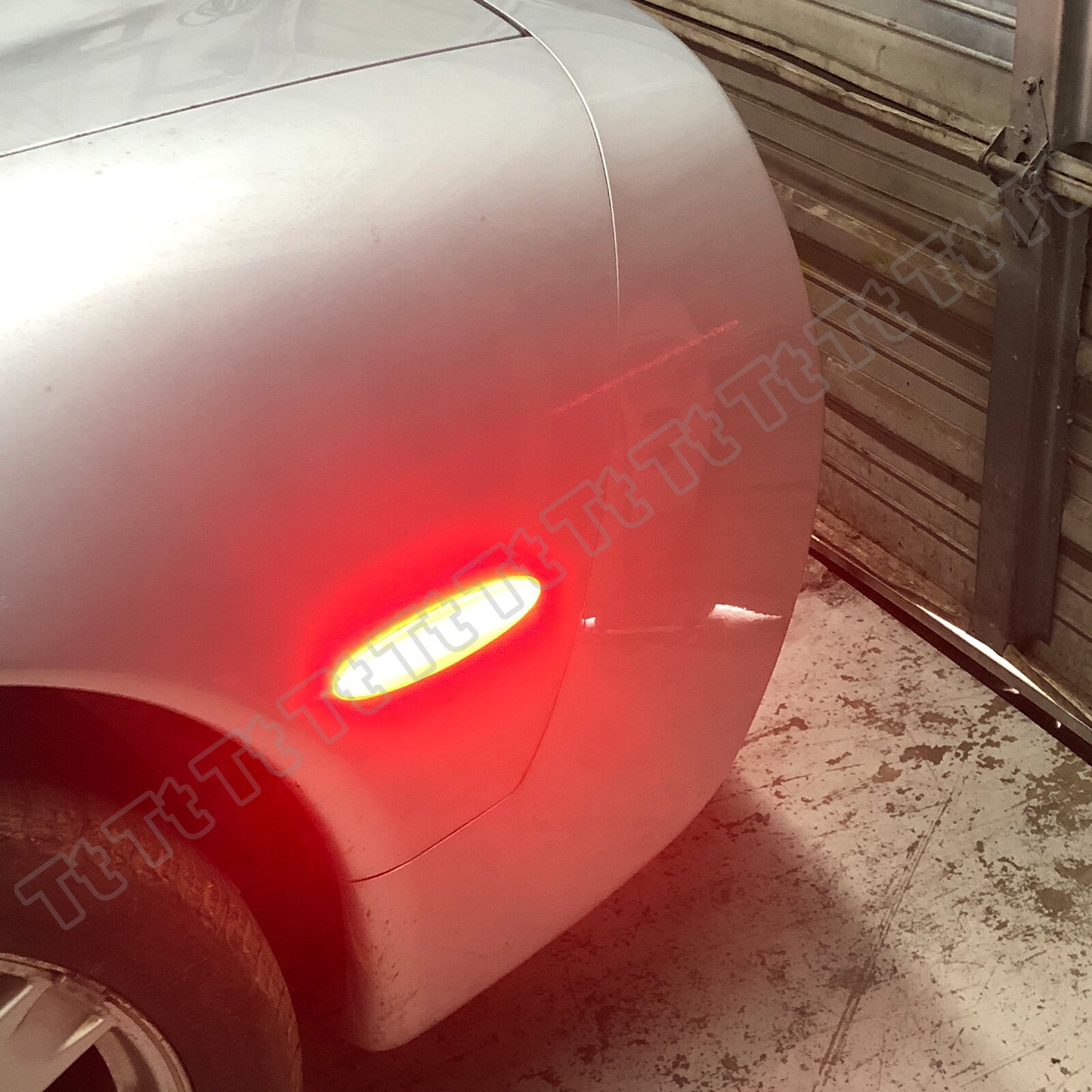 Red lens for 1997-2004 for Chevrolet for Corvette C5 LED rear bumper side marker lights